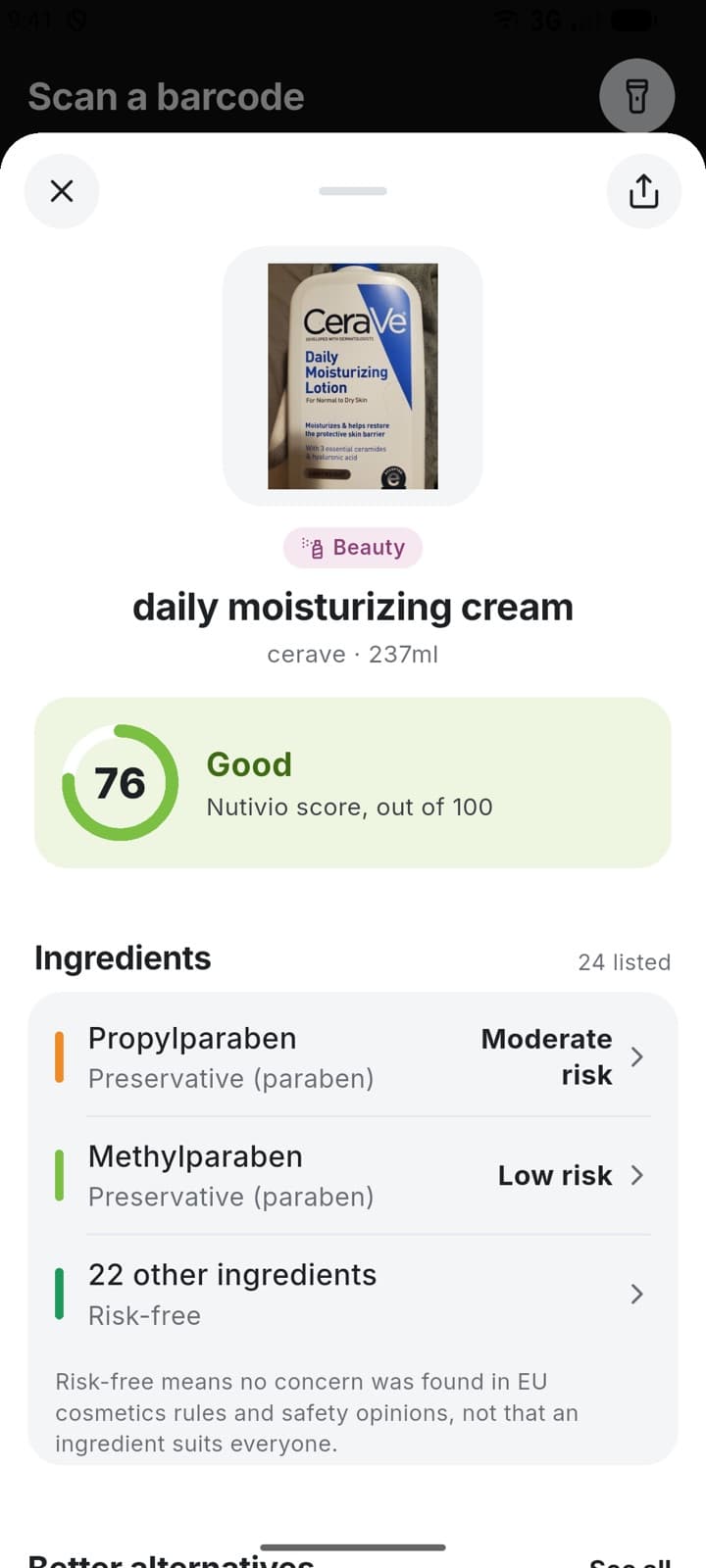 A moisturiser's product page listing ingredients with their risk levels